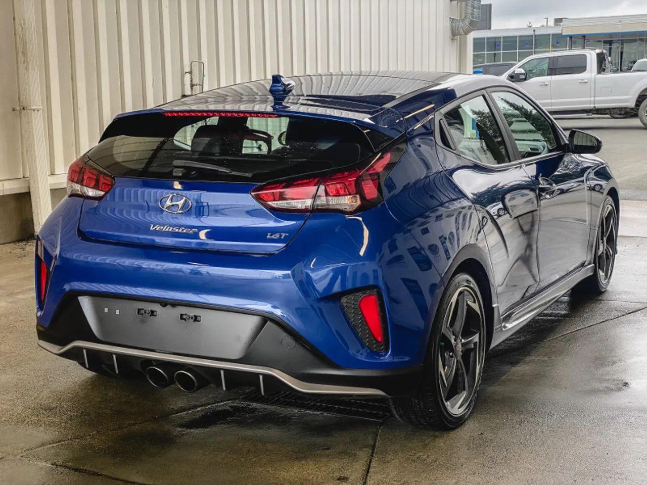 2019 Hyundai Veloster -3