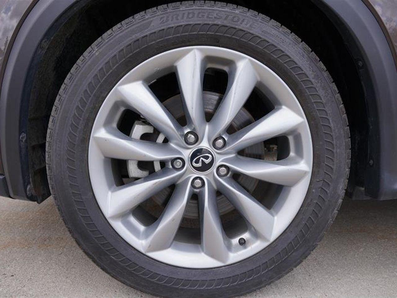 2019 Infiniti QX50 Essential-4
