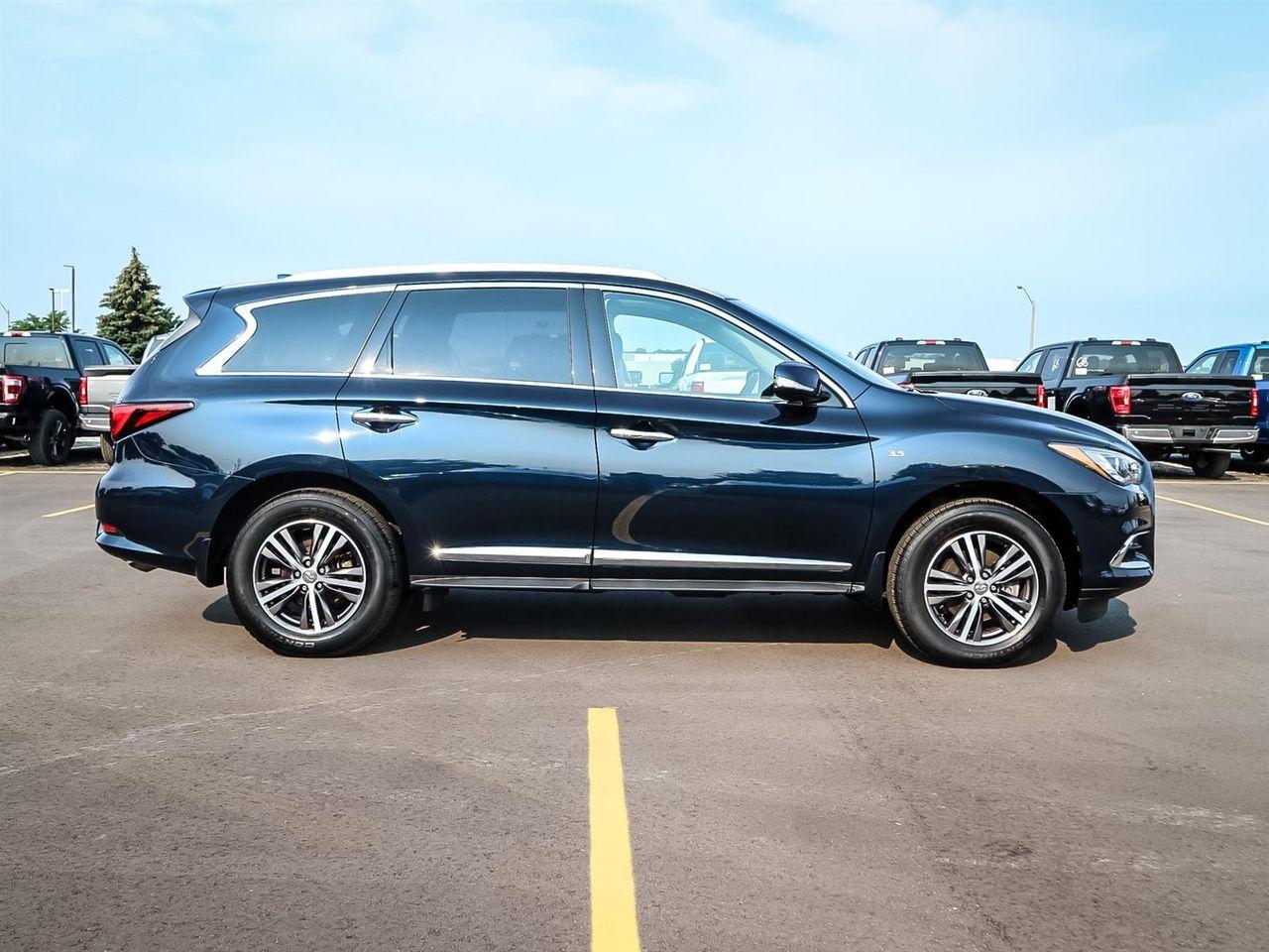 2019 Infiniti QX60 Essential-3