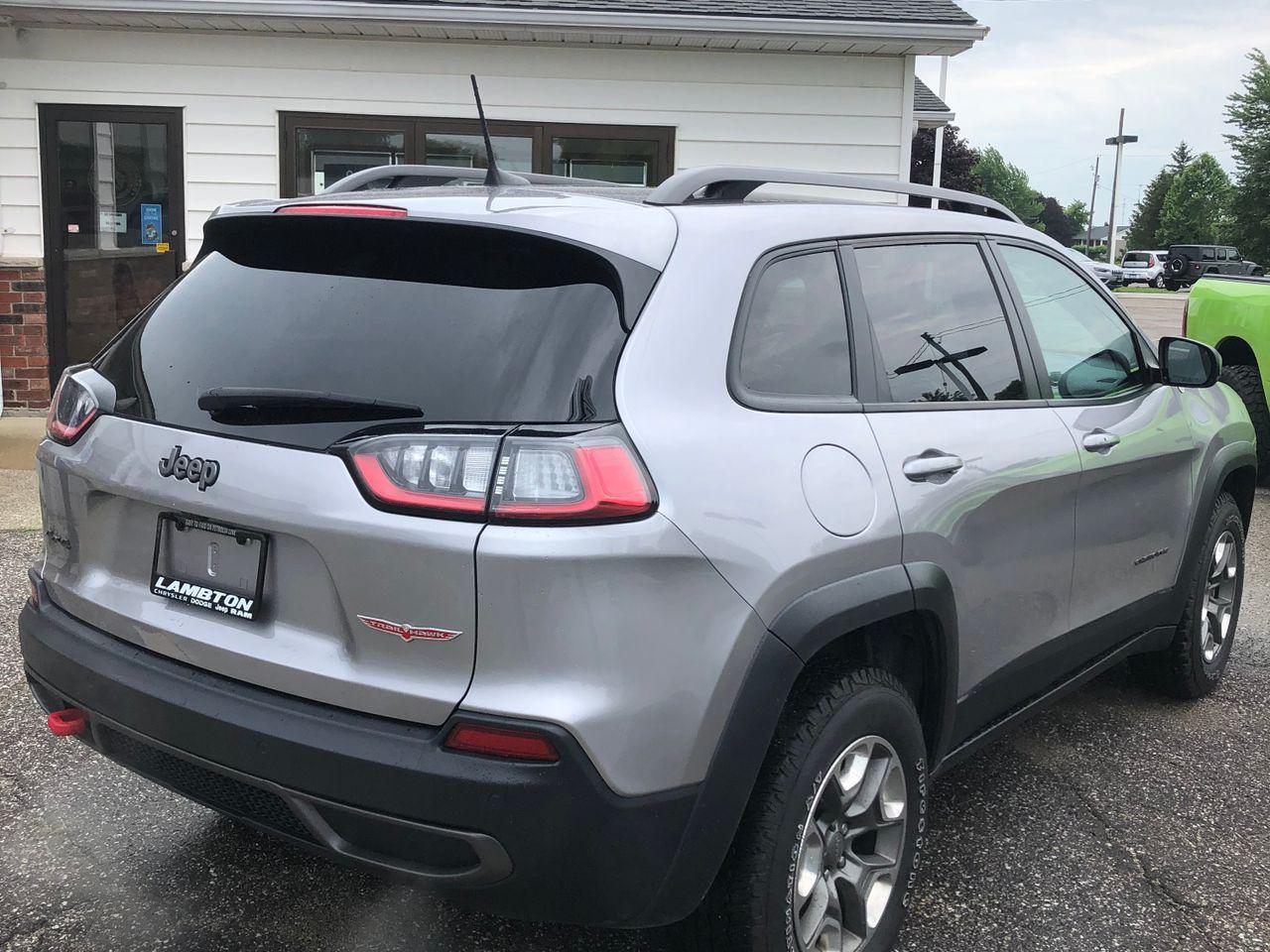 2019 Jeep Cherokee -2