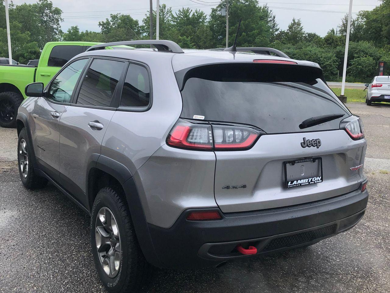 2019 Jeep Cherokee -3