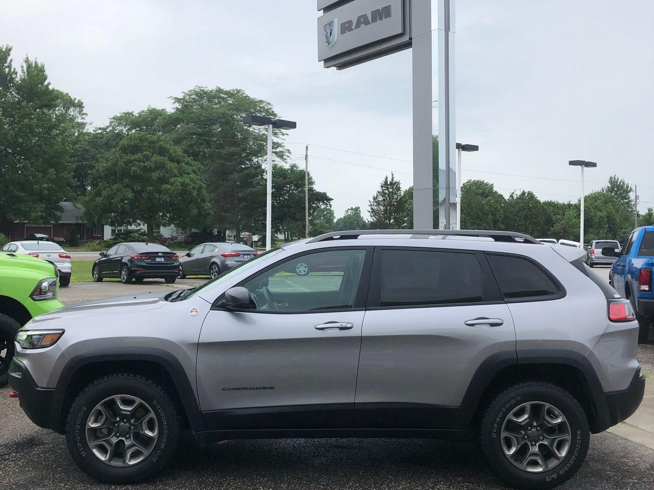 2019 Jeep Cherokee -4