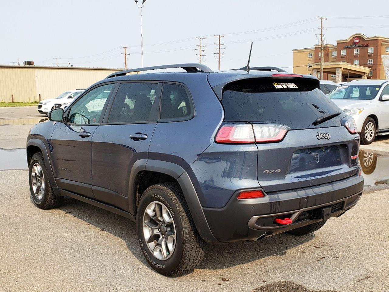 2019 Jeep Cherokee -4