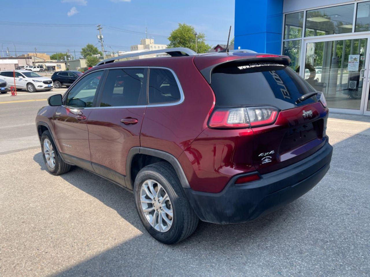 2019 Jeep Cherokee -3