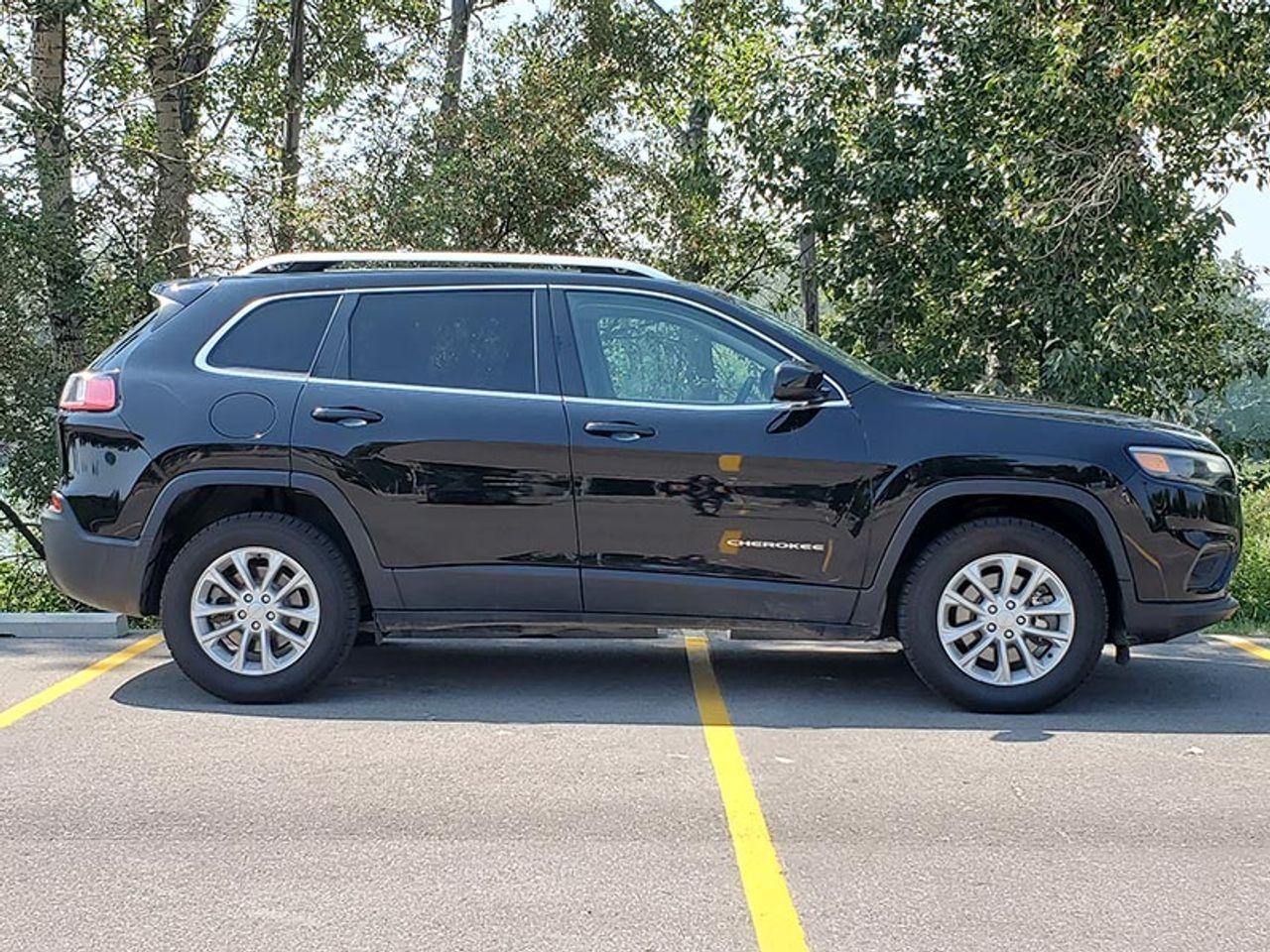 2019 Jeep Cherokee -4