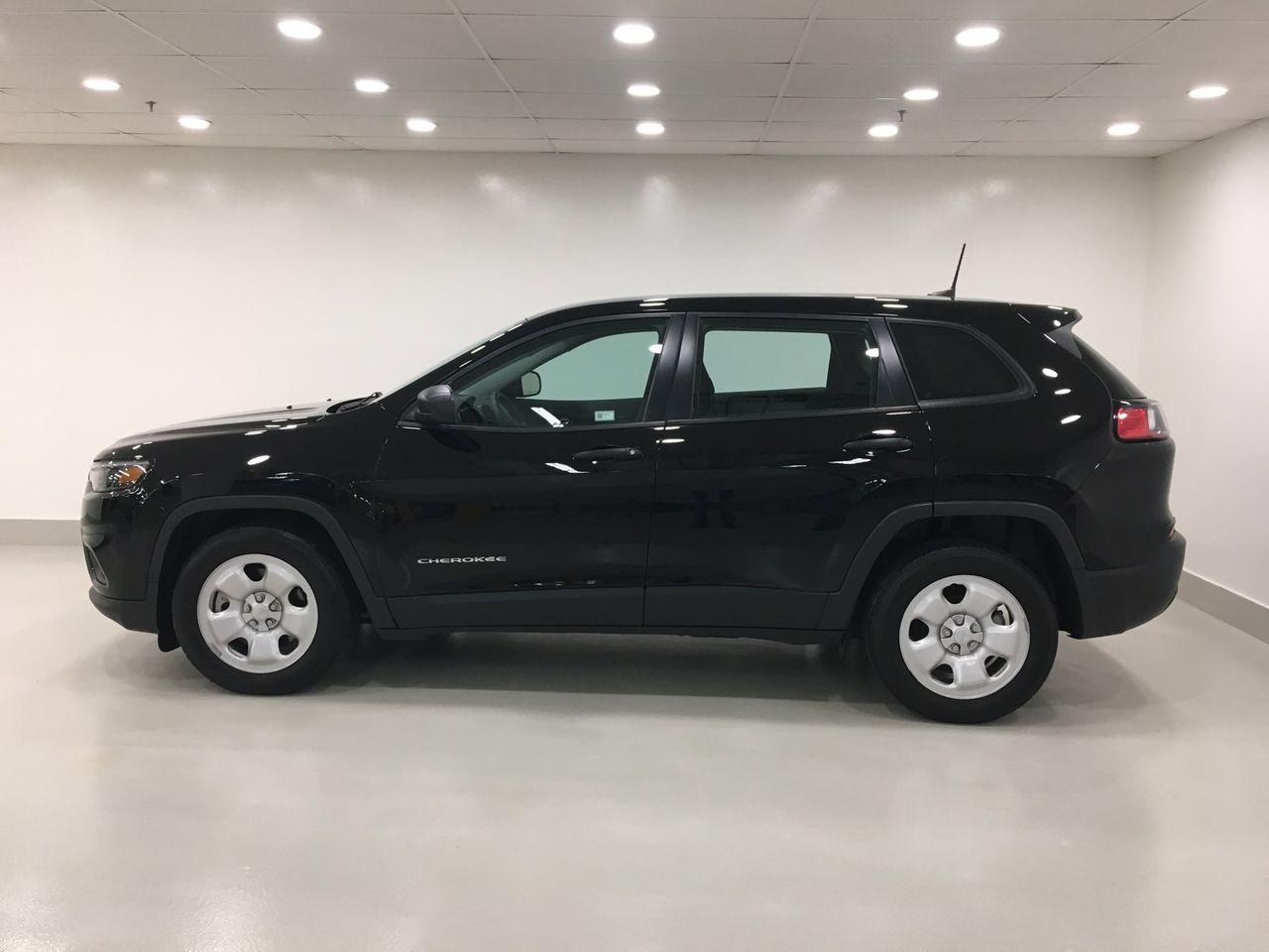 2019 Jeep Cherokee -1