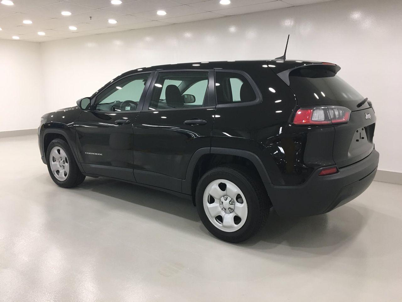2019 Jeep Cherokee -3