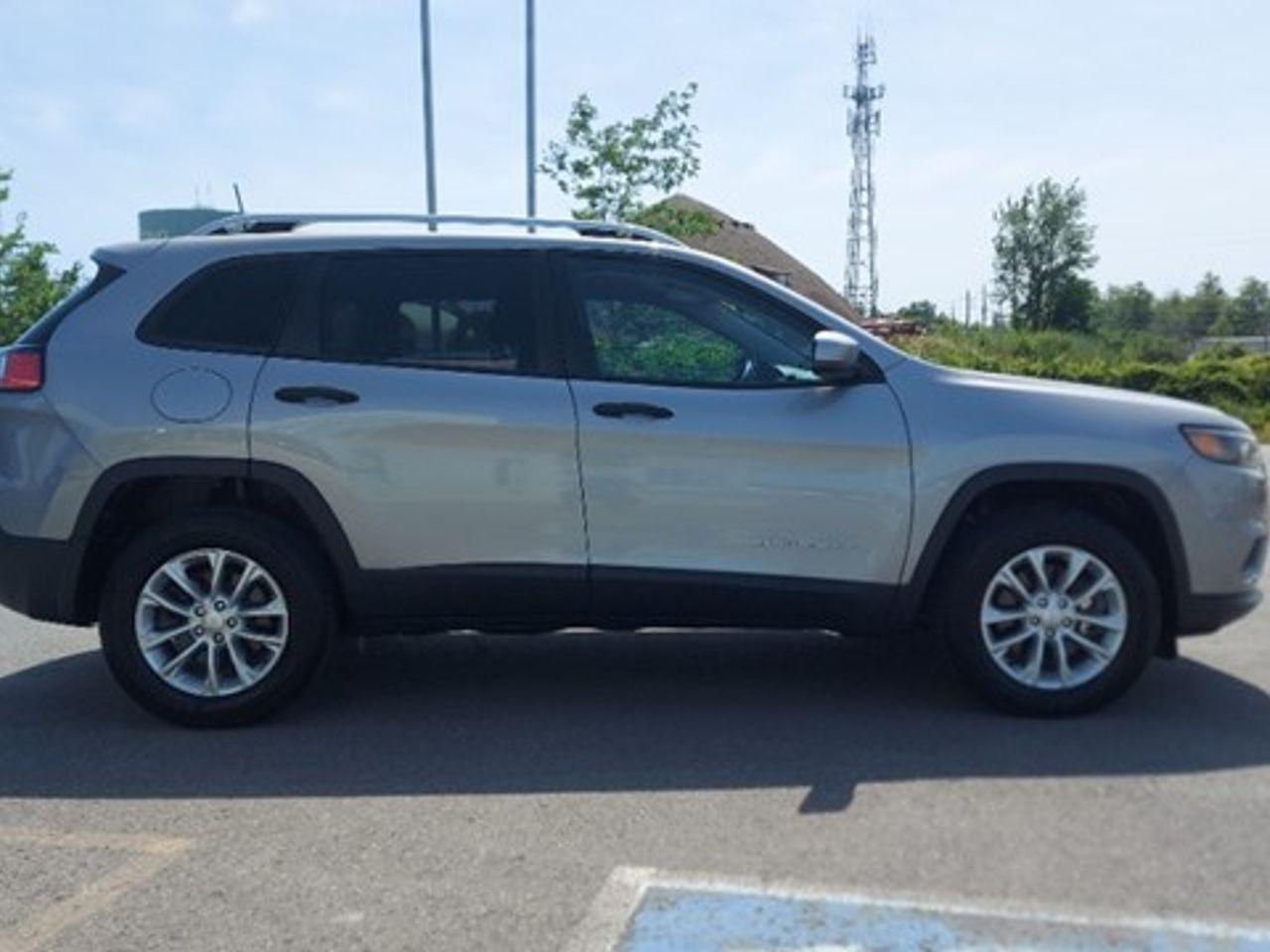 2019 Jeep Cherokee -3