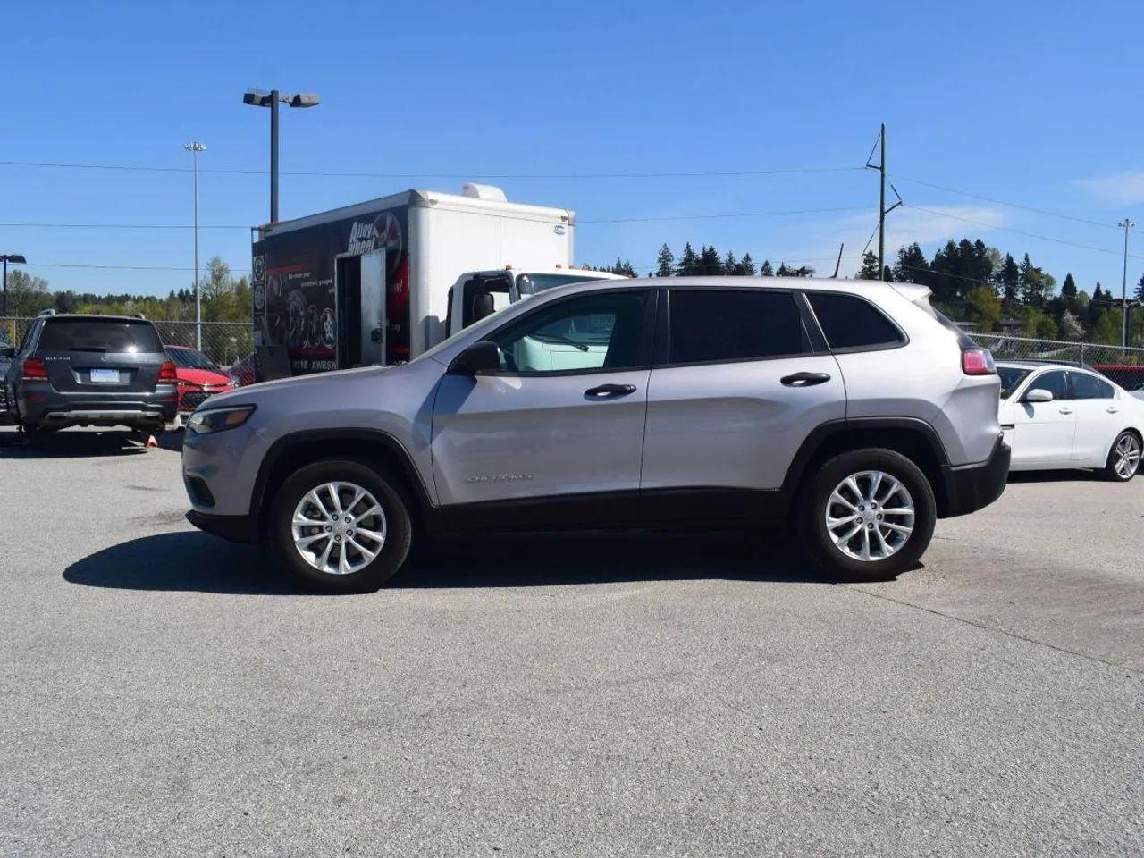 2019 Jeep Cherokee -3
