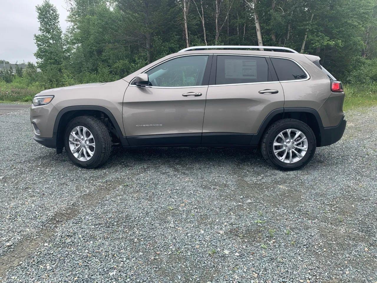 2019 Jeep Cherokee North-1