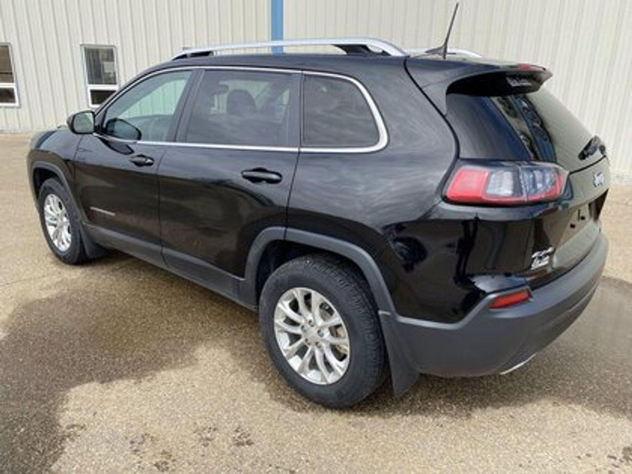 2019 Jeep Cherokee North-3