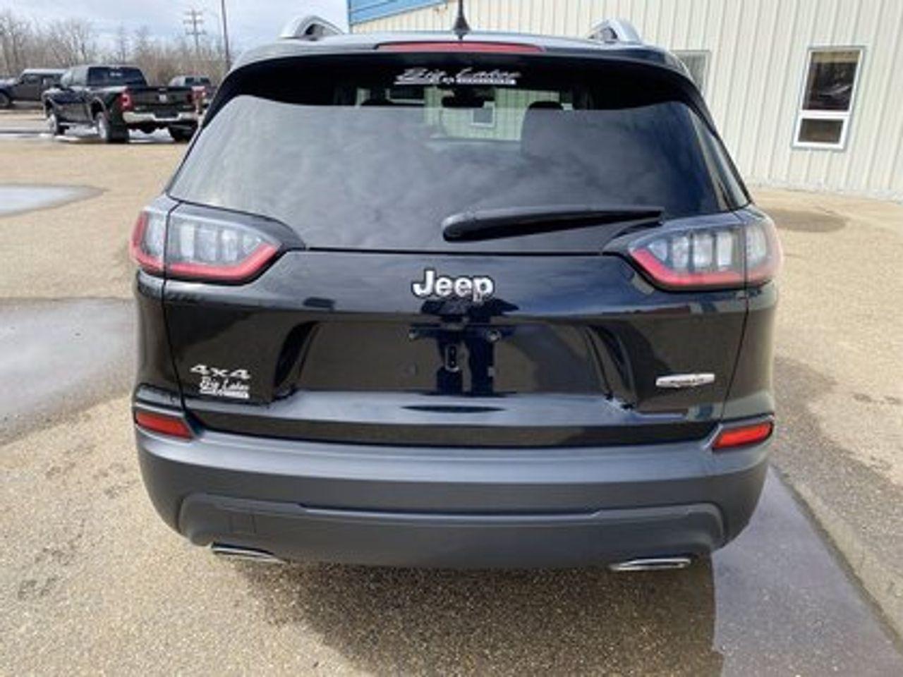 2019 Jeep Cherokee North-4