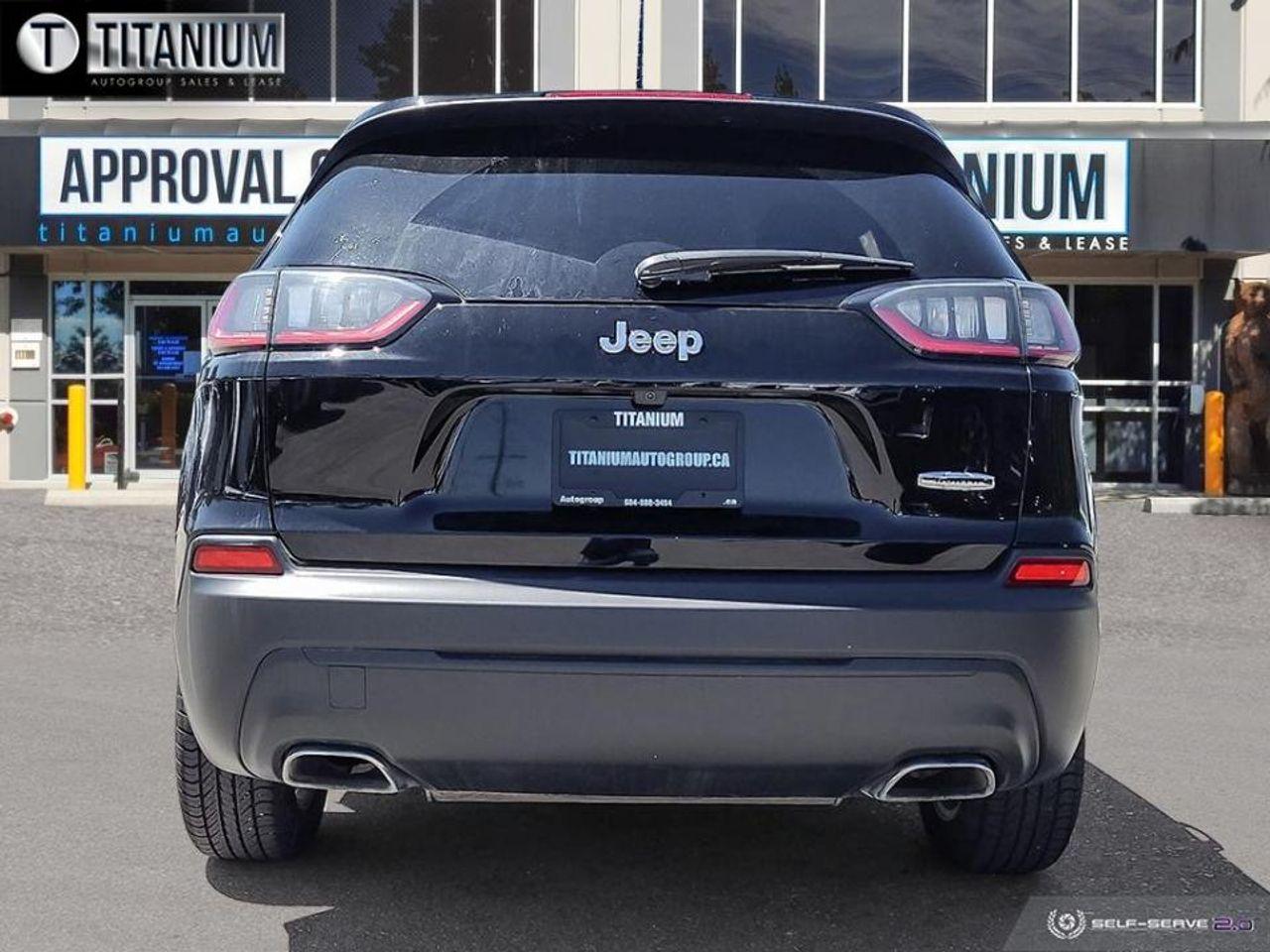 2019 Jeep Cherokee North-4