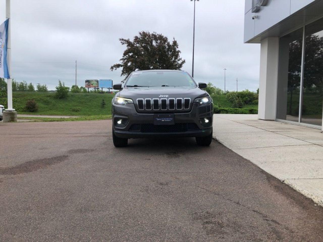 2019 Jeep Cherokee North-2