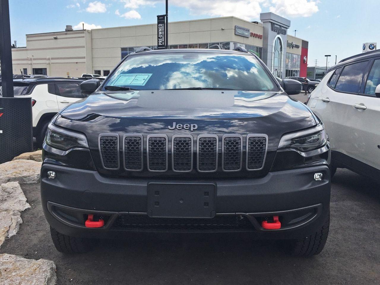 2019 Jeep Cherokee Trailhawk-2