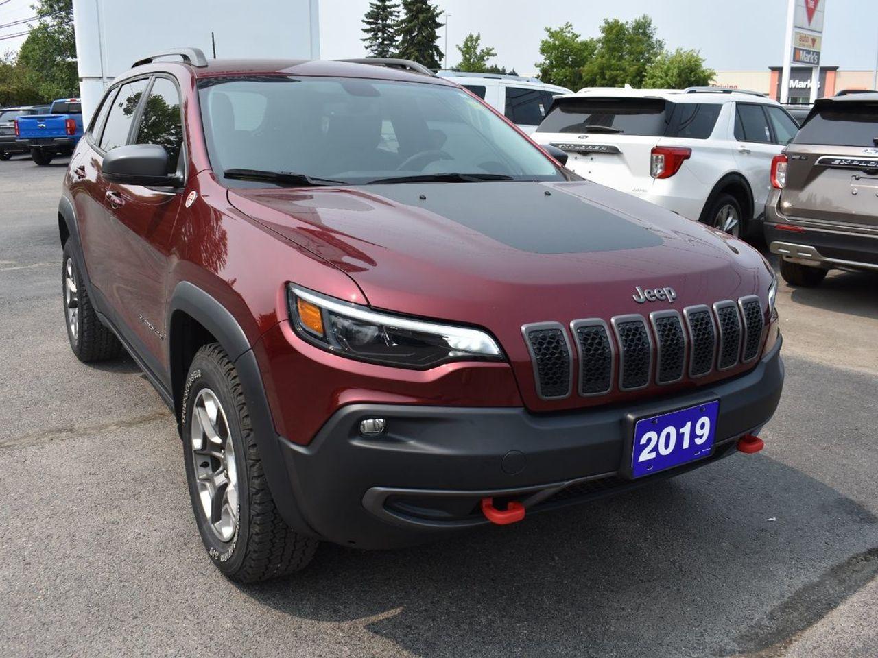2019 Jeep Cherokee Trailhawk-1