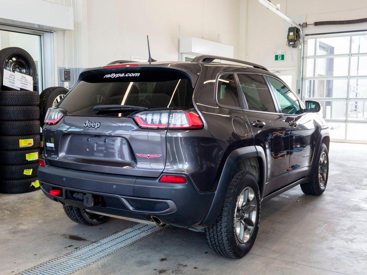 2019 Jeep Cherokee Trailhawk-3