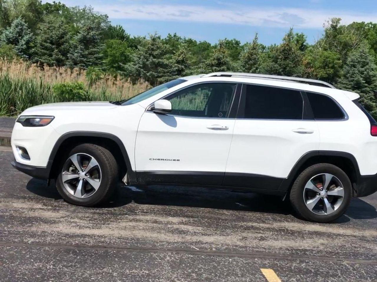 2019 Jeep Cherokee -4