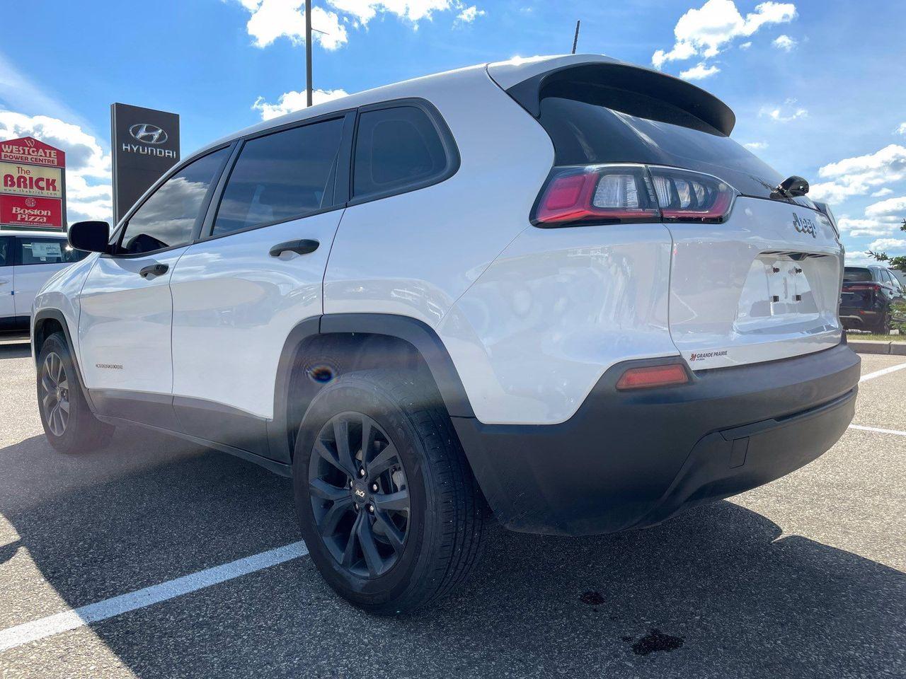 2019 Jeep Cherokee -4
