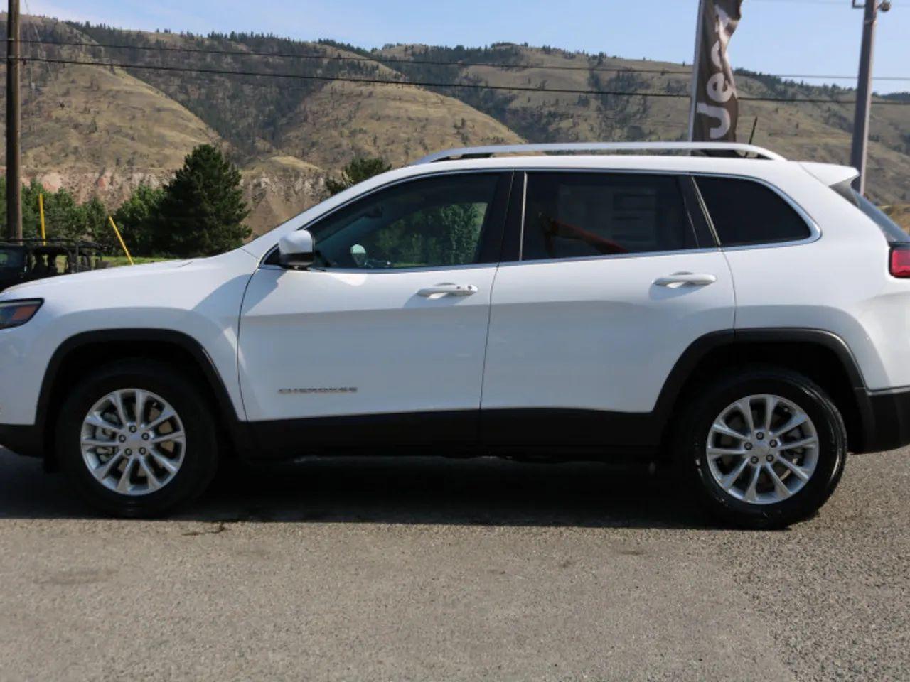 2019 Jeep Cherokee -3