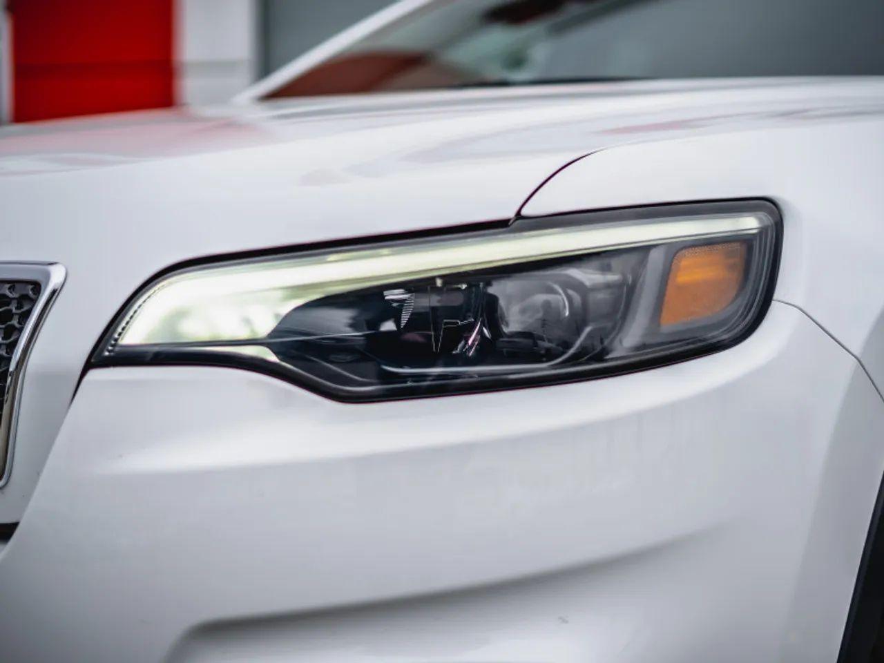 2019 Jeep Cherokee -3