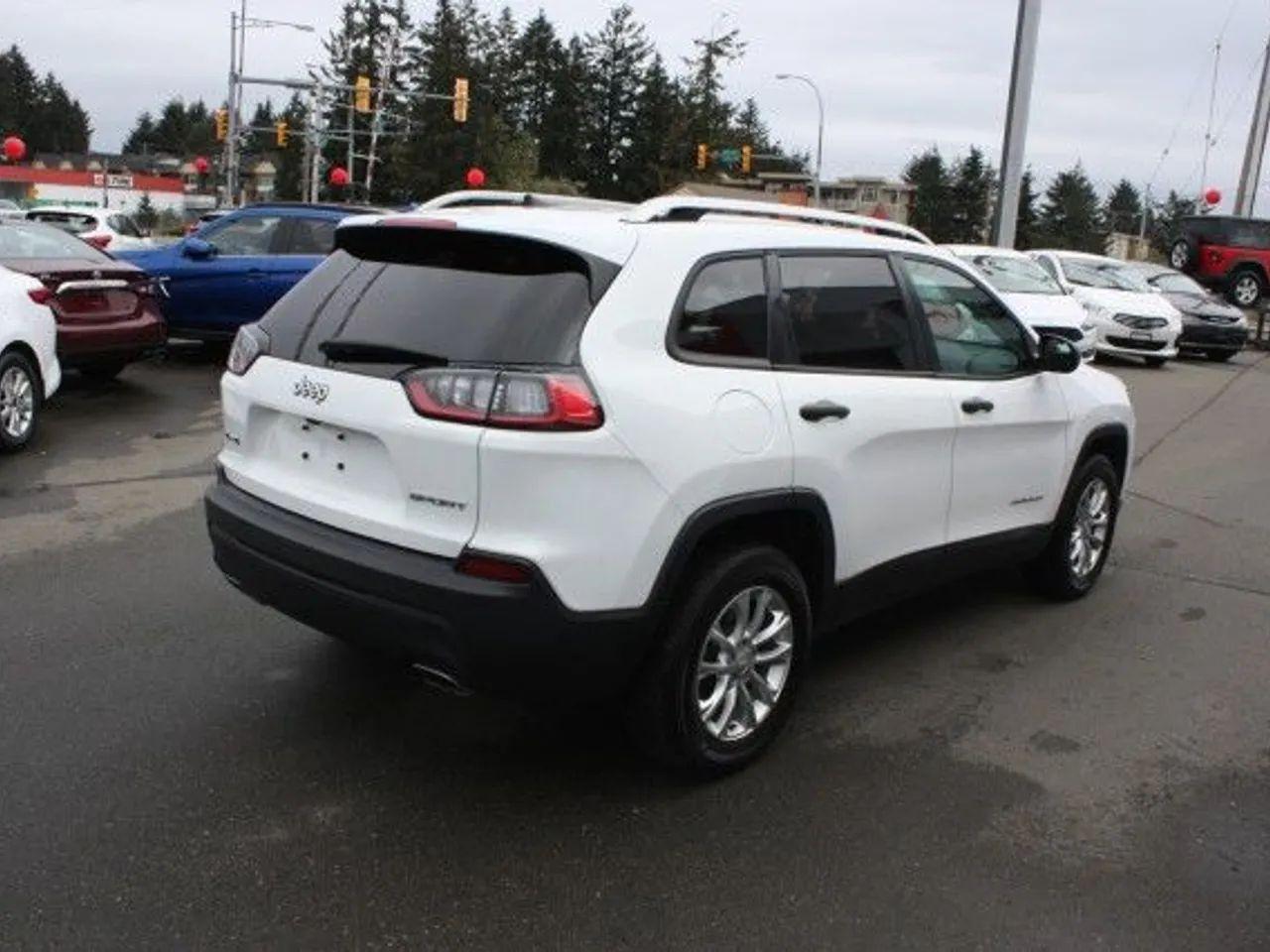 2019 Jeep Cherokee -3