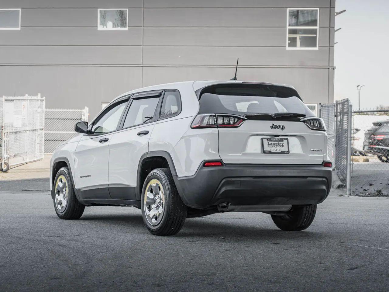 2019 Jeep Cherokee -3
