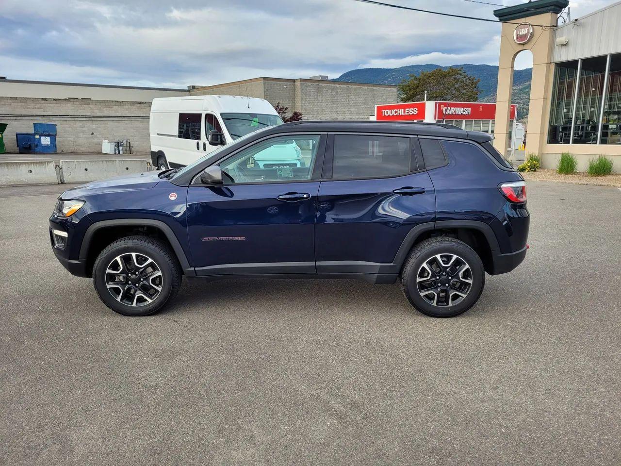 2019 Jeep Compass Trailhawk-2