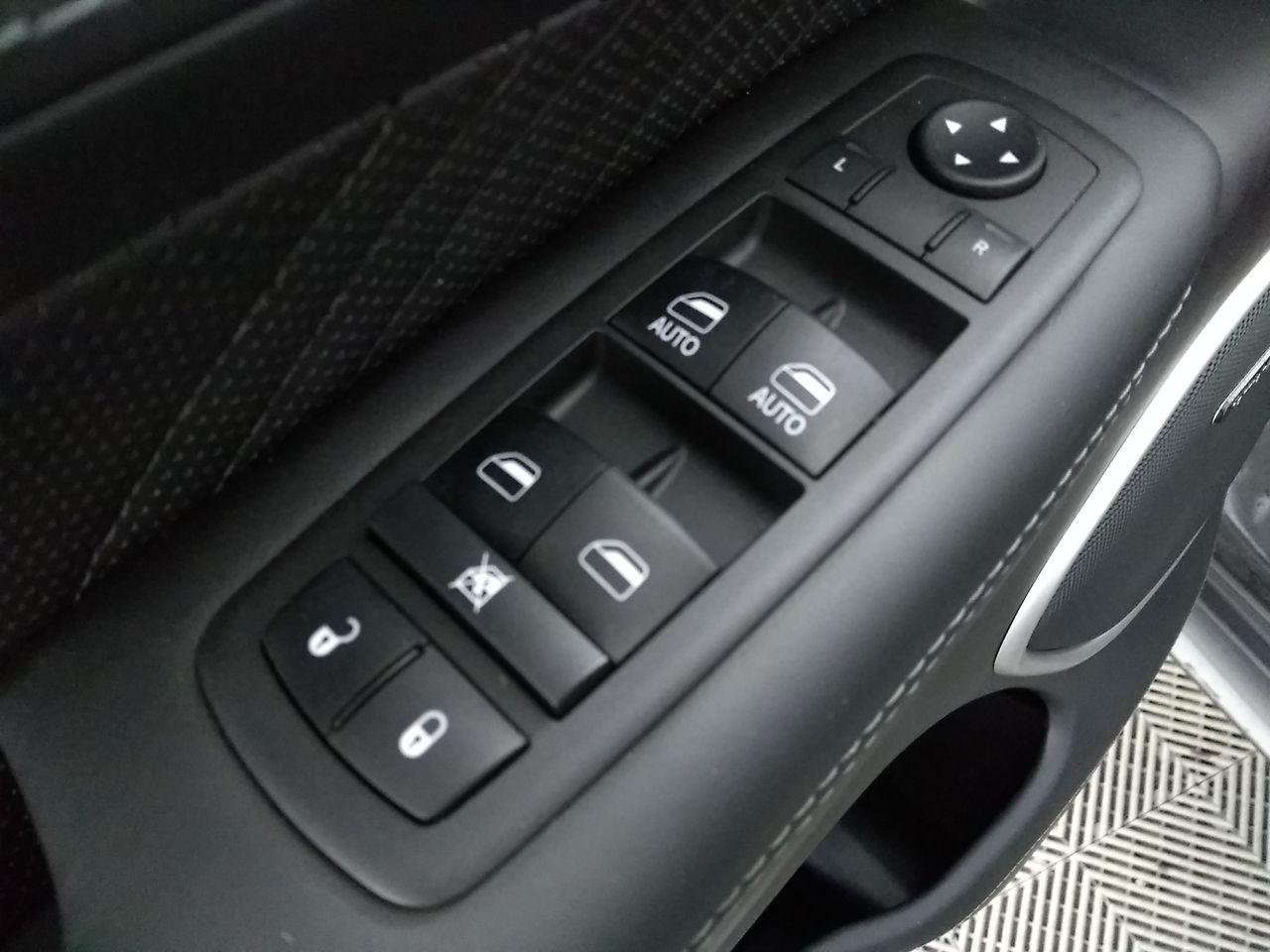 2019 Jeep Grand Cherokee -4