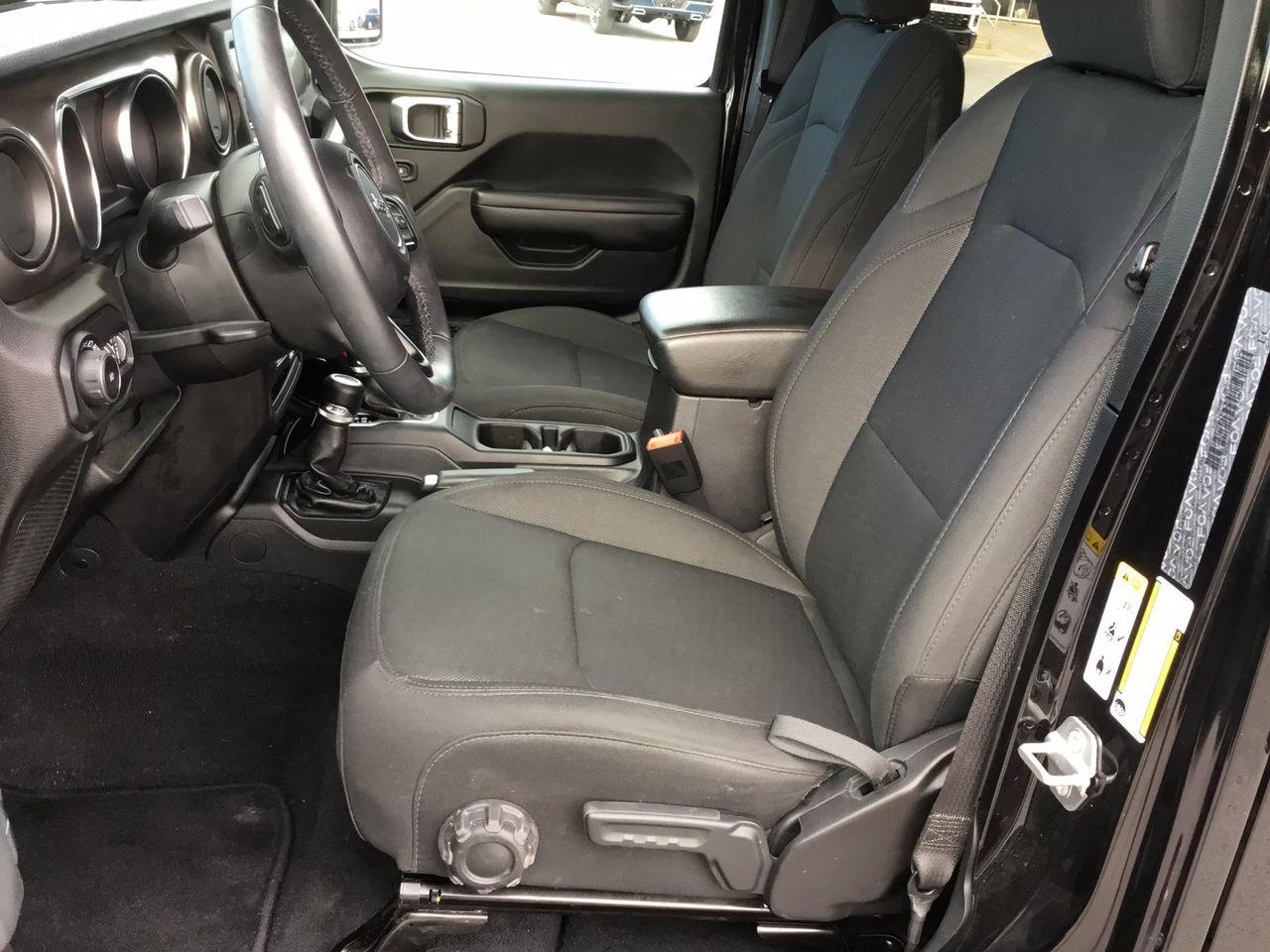 2019 Jeep Wrangler -3
