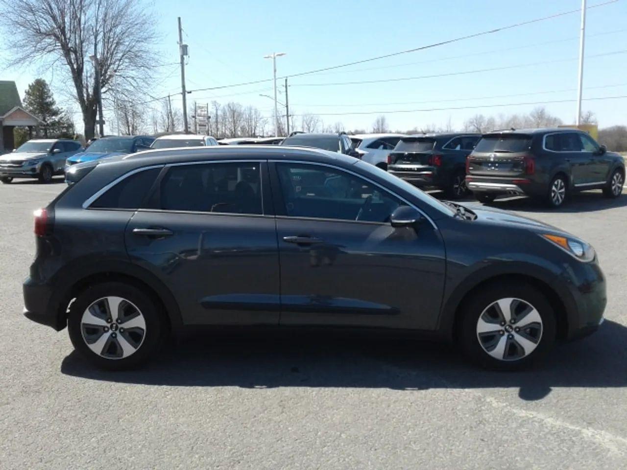 2019 Kia Niro EX-3