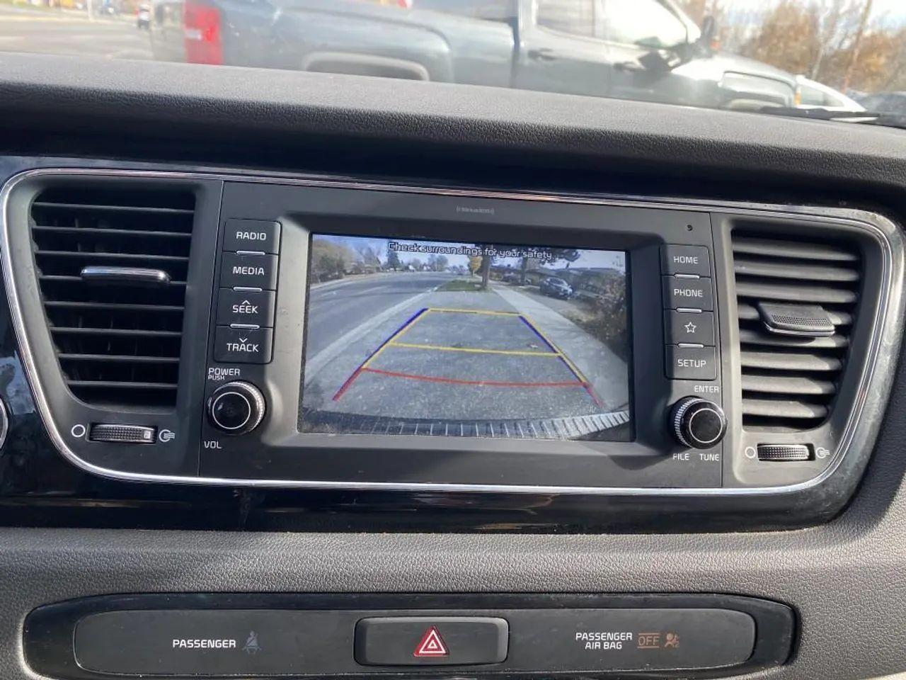 2019 Kia Sedona eX-3