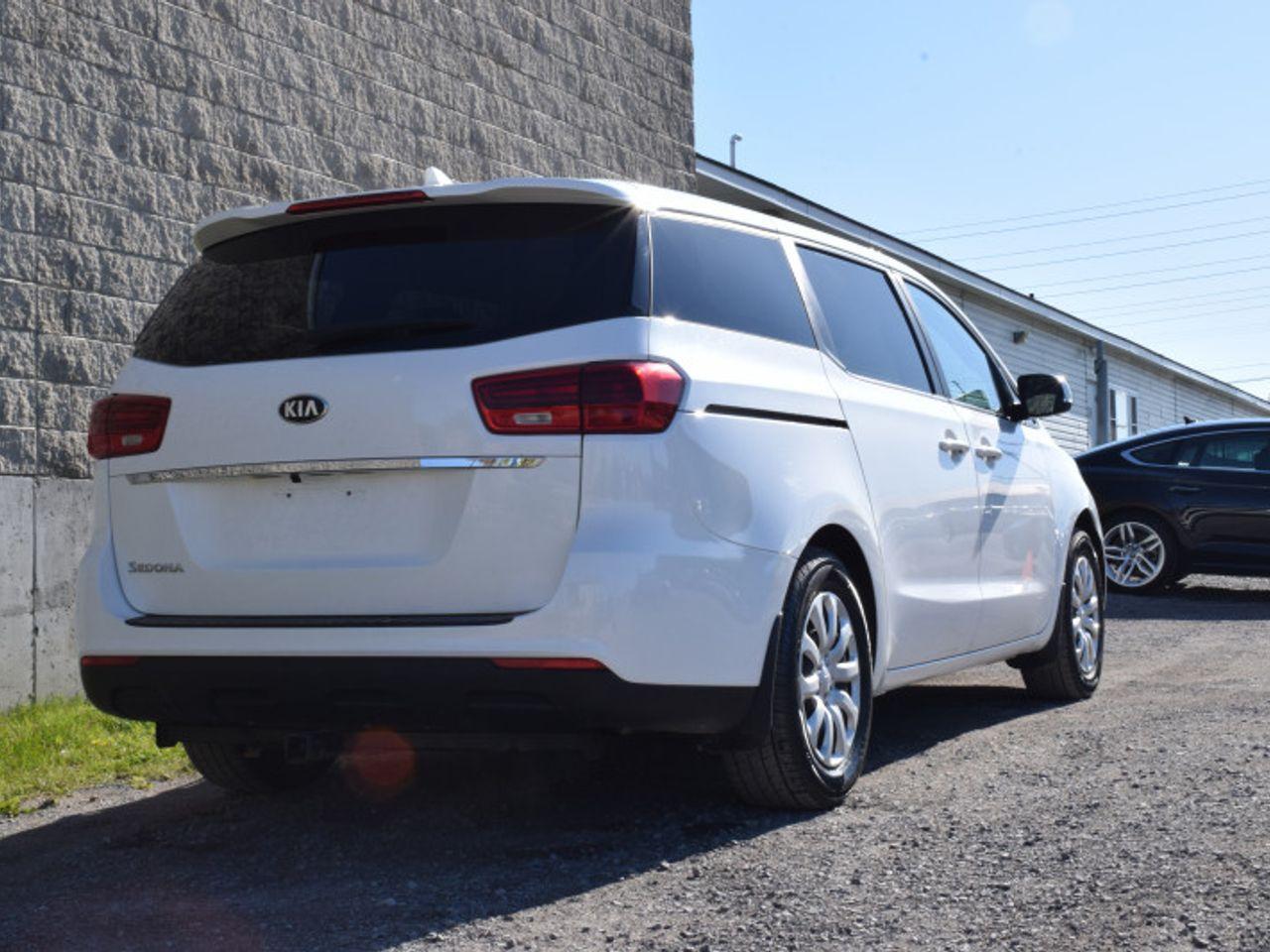 2019 Kia Sedona L-4