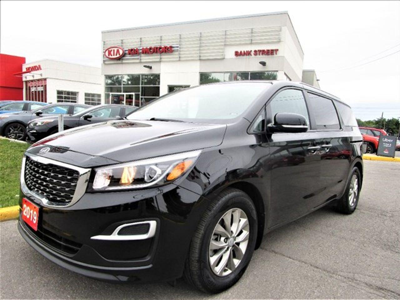 2019 Kia Sedona LX-0