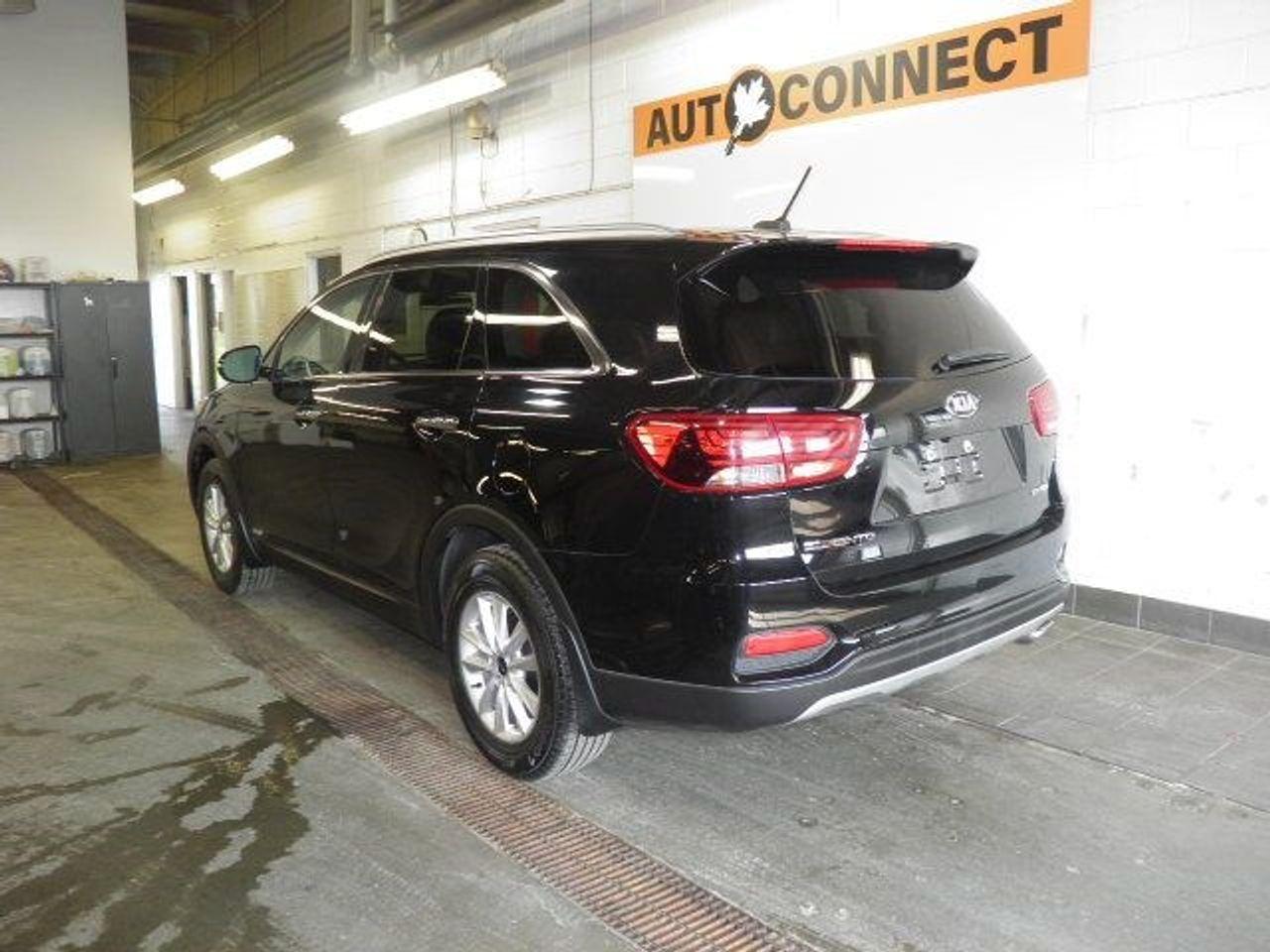 2019 Kia Sorento eX-3