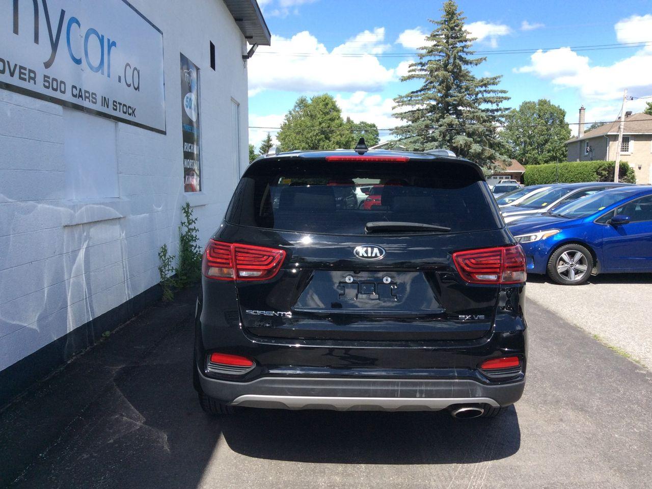 2019 Kia Sorento eX-3