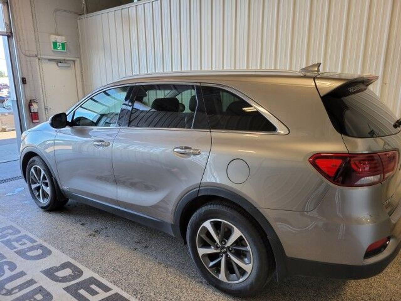 2019 Kia Sorento EX-2