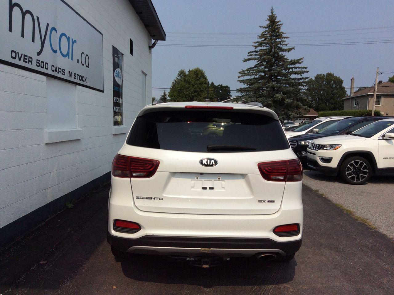 2019 Kia Sorento eX-3