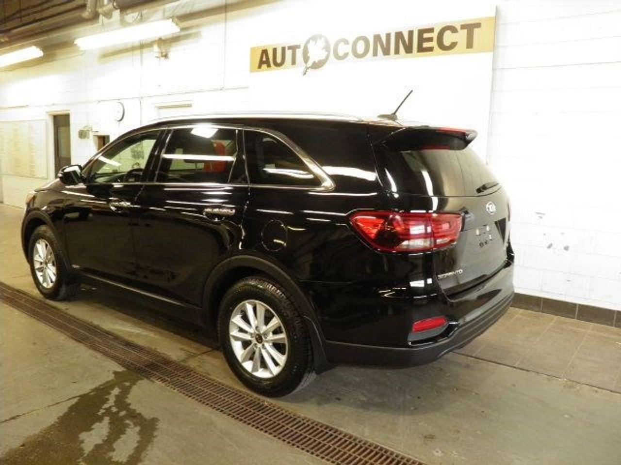 2019 Kia Sorento LX-3