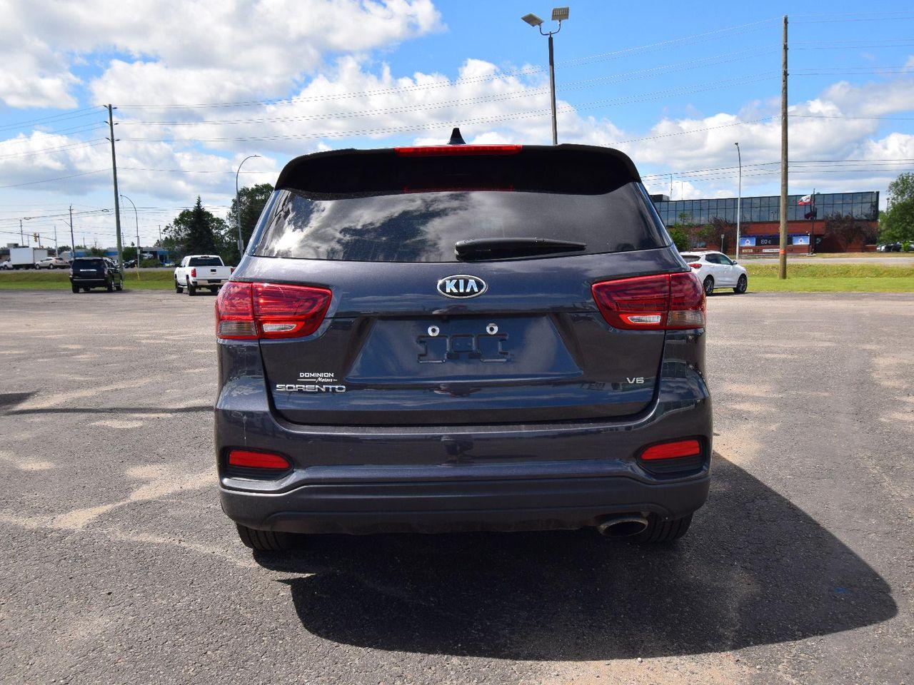 2019 Kia Sorento LX-4