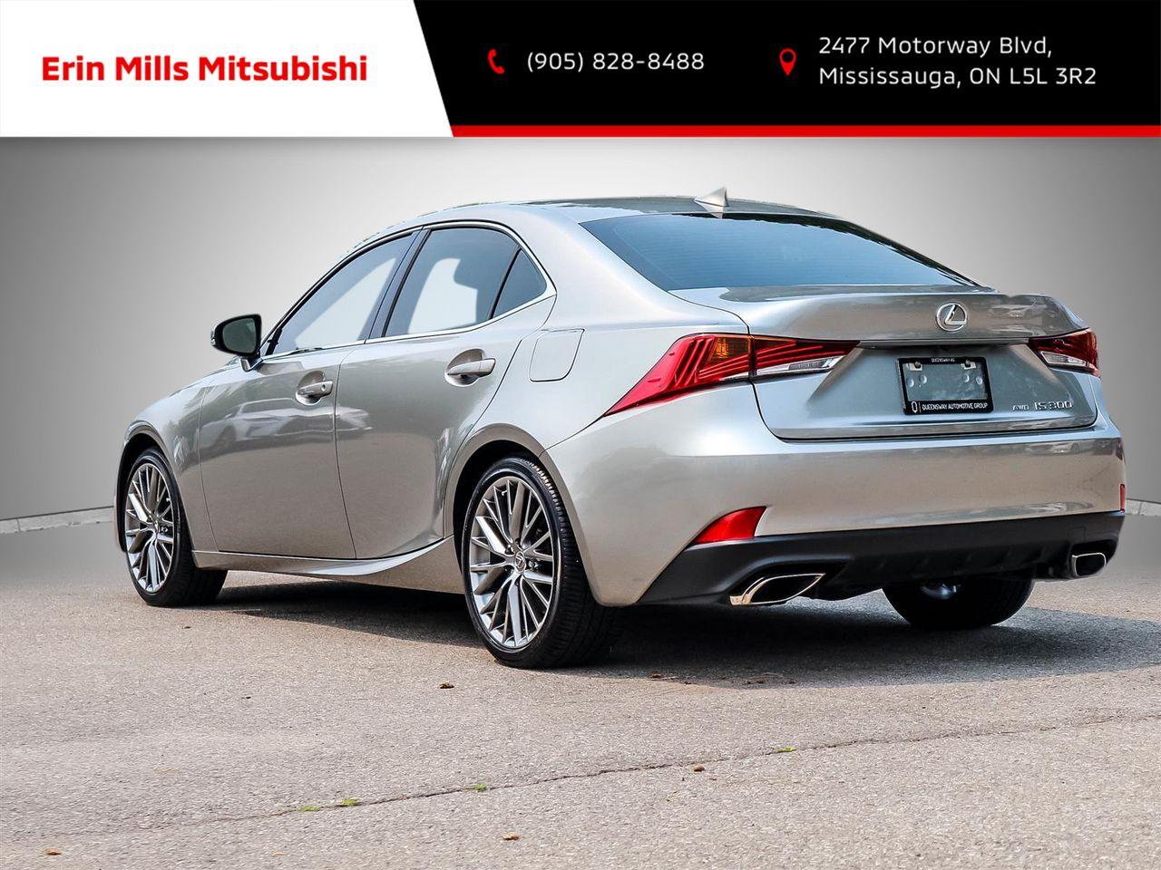 2019 Lexus IS Base-4