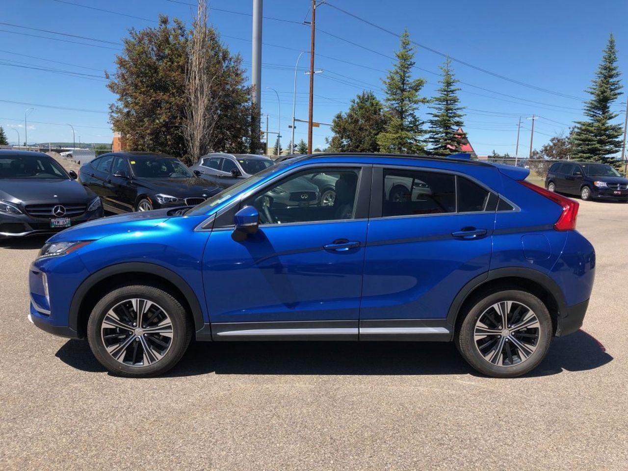 2019 Mitsubishi Eclipse Cross LE-3