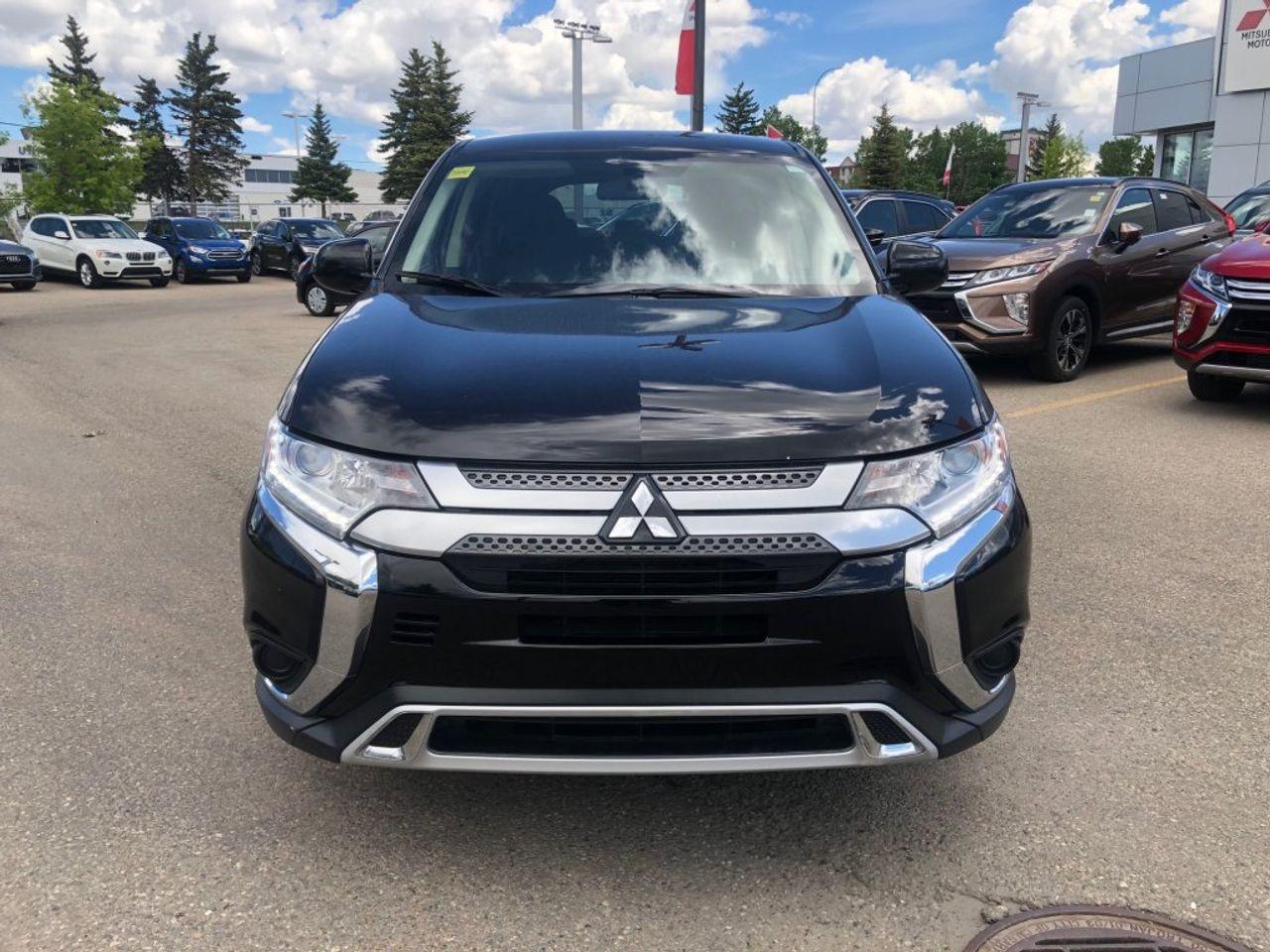 2019 Mitsubishi Outlander ES AWC-1