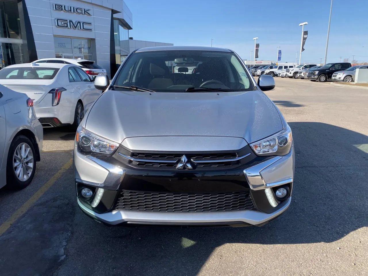 2019 Mitsubishi RVR SE-1