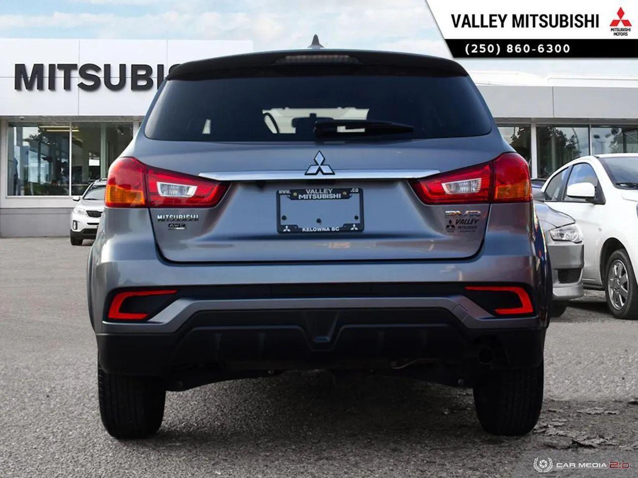 2019 Mitsubishi RVR SE-4
