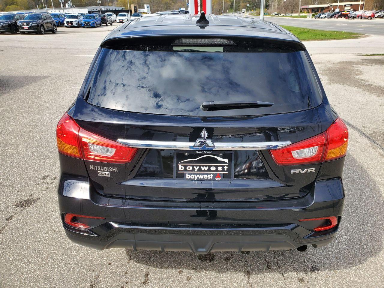 2019 Mitsubishi RVR SE-3