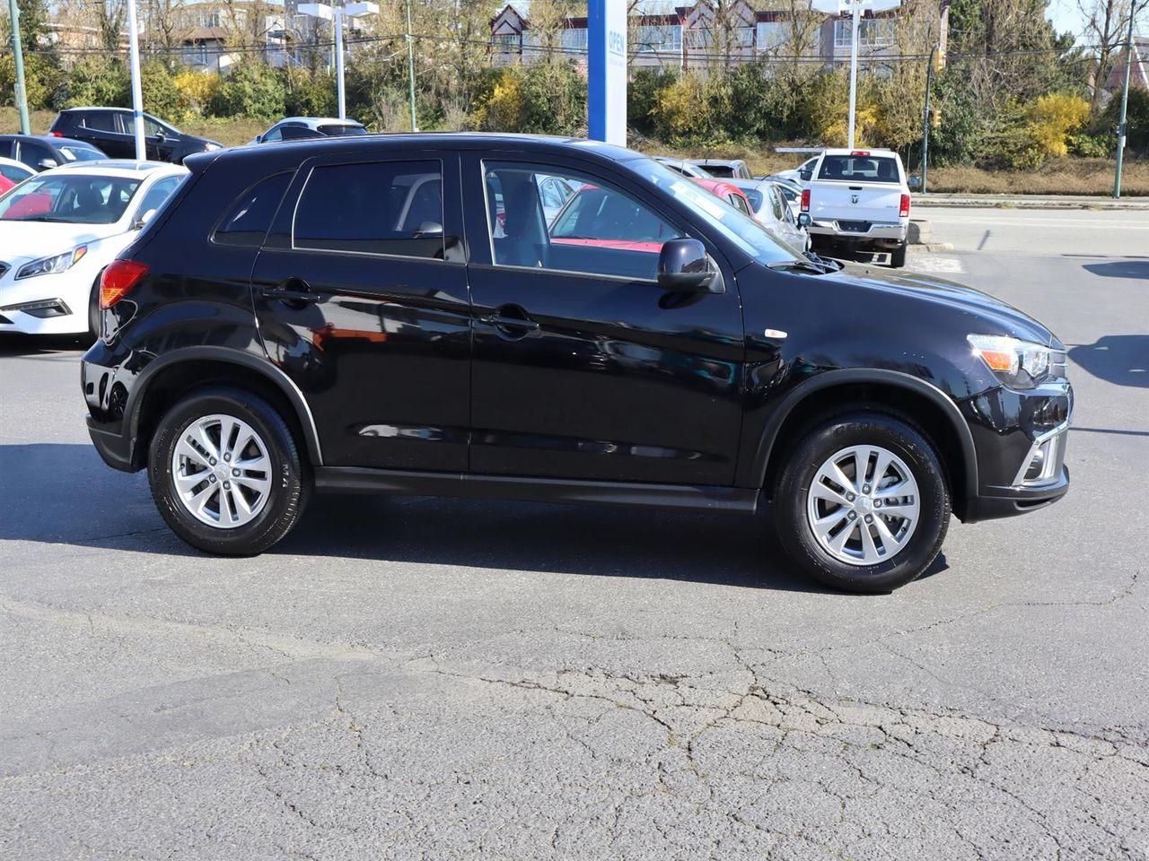 2019 Mitsubishi RVR SE-3