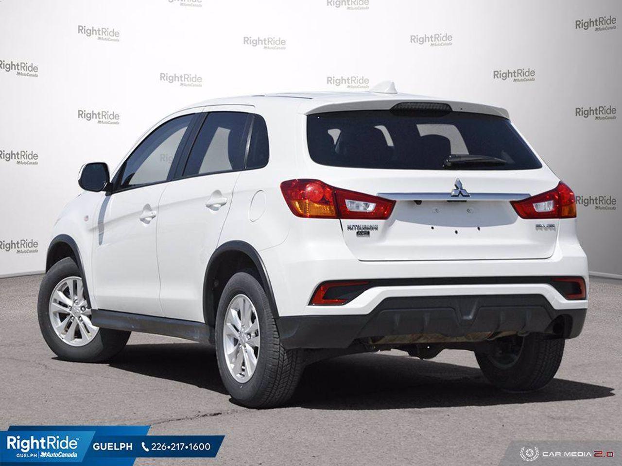 2019 Mitsubishi RVR SE-3