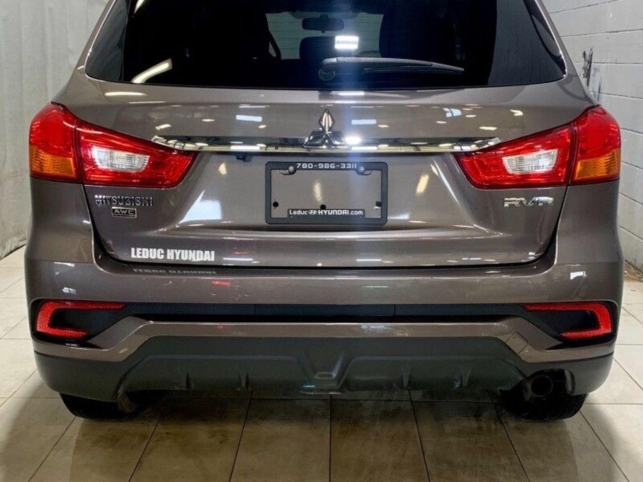2019 Mitsubishi RVR SE-3