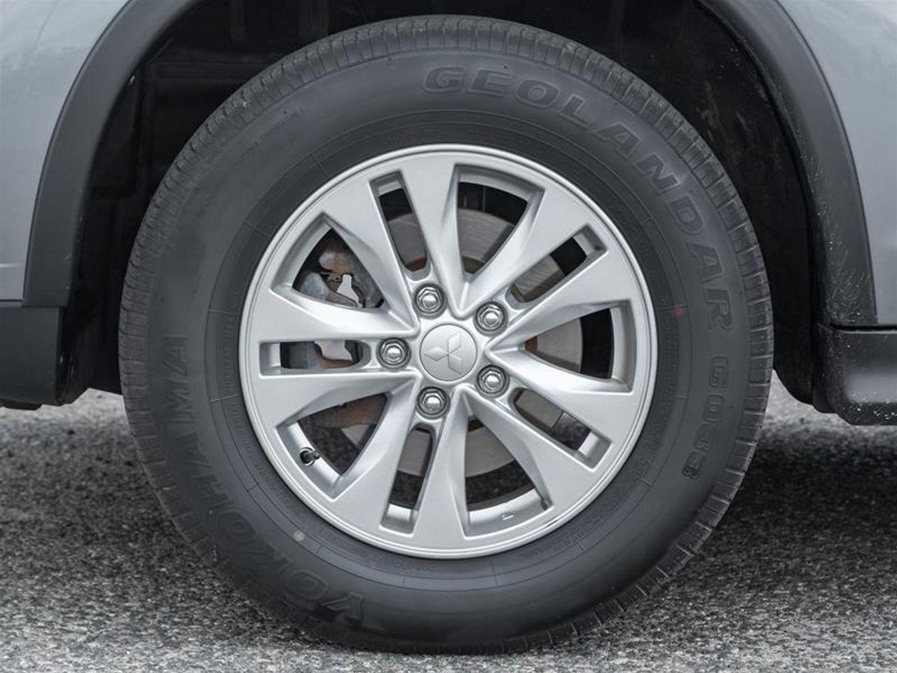 2019 Mitsubishi RVR SE-3